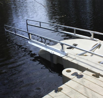 drive up dock with railings