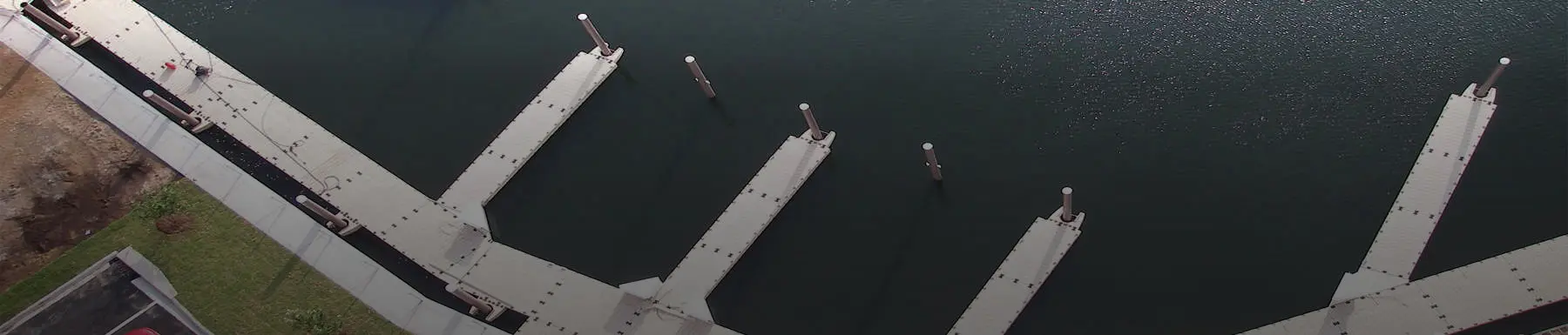 Overhead view of 4 docks with pylons