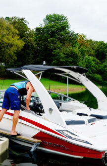 How to Choose the Right Boat Lift