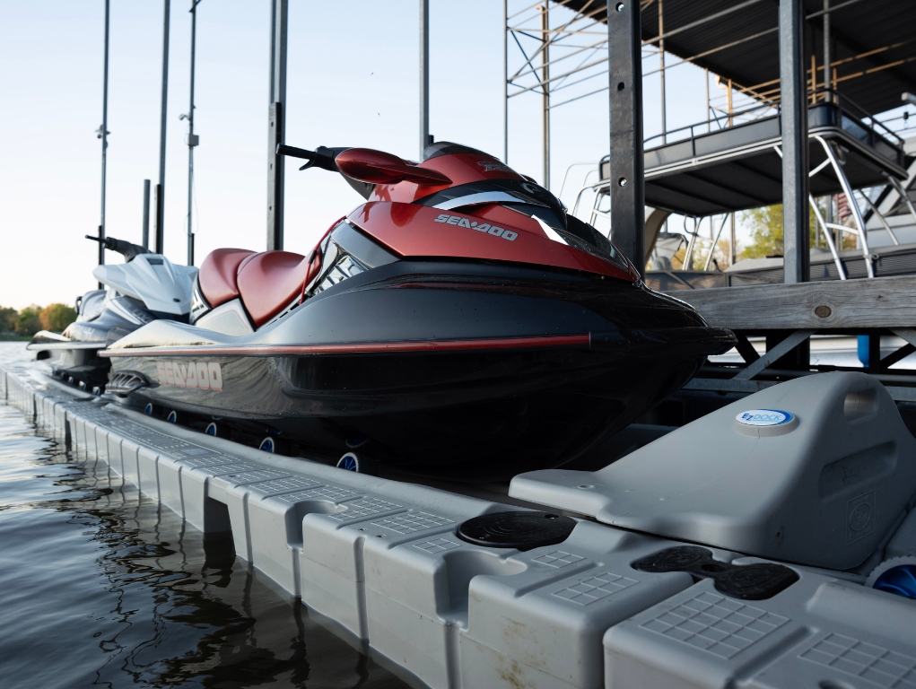EZ-Port-Inline-docked-seadoo EZ-Port-Inline-docked-seadoo
